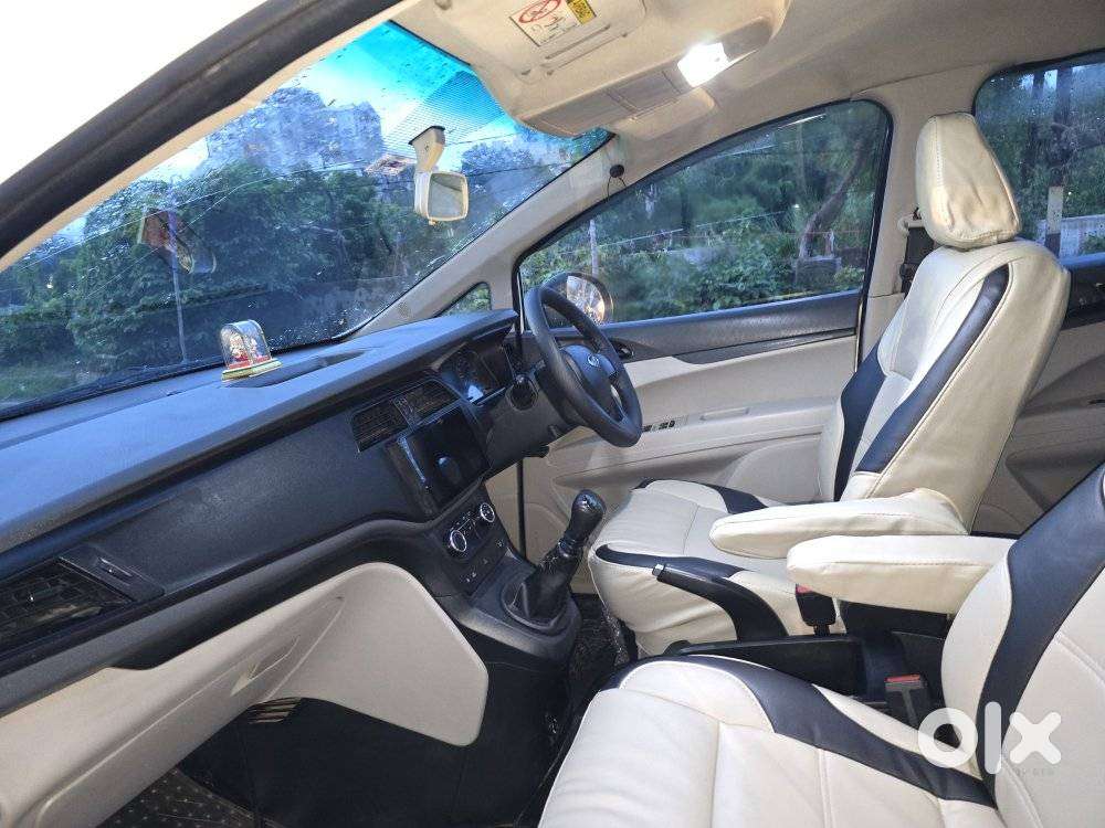 Mahindra Marazzo M2 8str, 2023