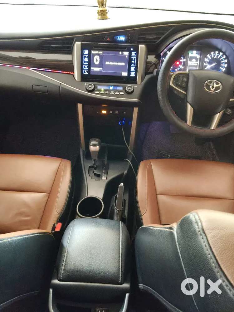 Toyota Innova Crysta 2018 Diesel Well Maintained
