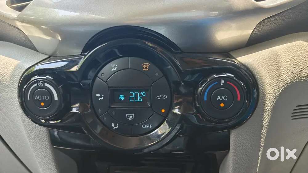 Ford Ecosport 2015 Petrol 76000 Km Driven