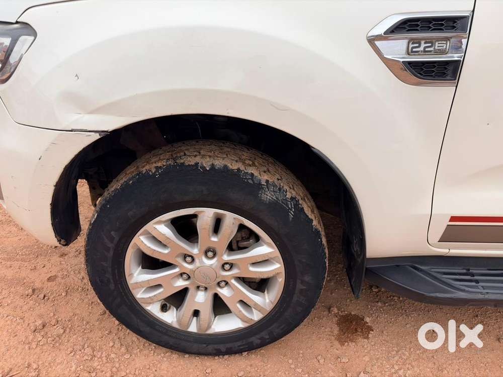 Ford Endeavour 2016 Diesel Well Maintained