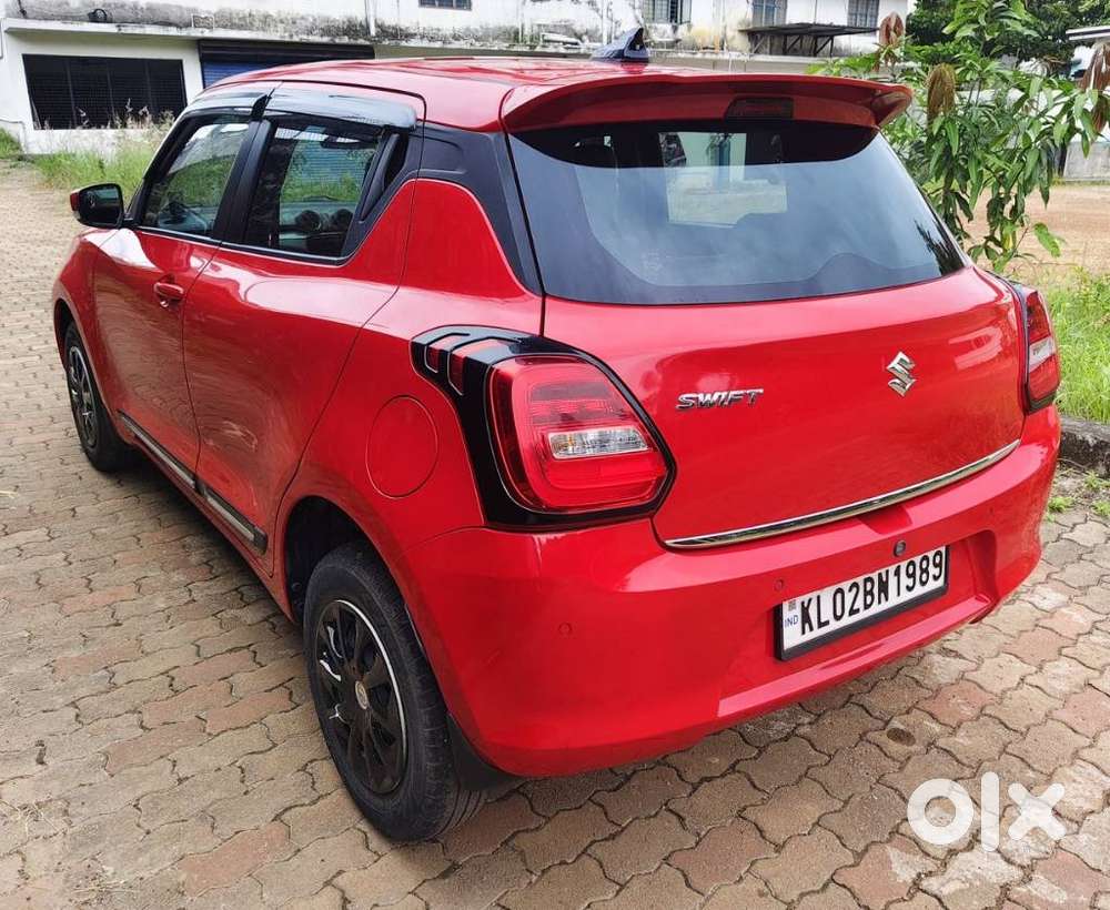 Maruti Suzuki Swift Vxi + Manual, 2021, Petrol