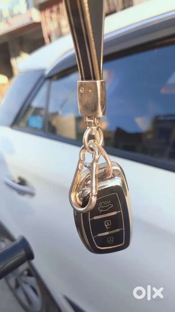 Full Insurance, Key Less Entry, Push Button, Good Condition
