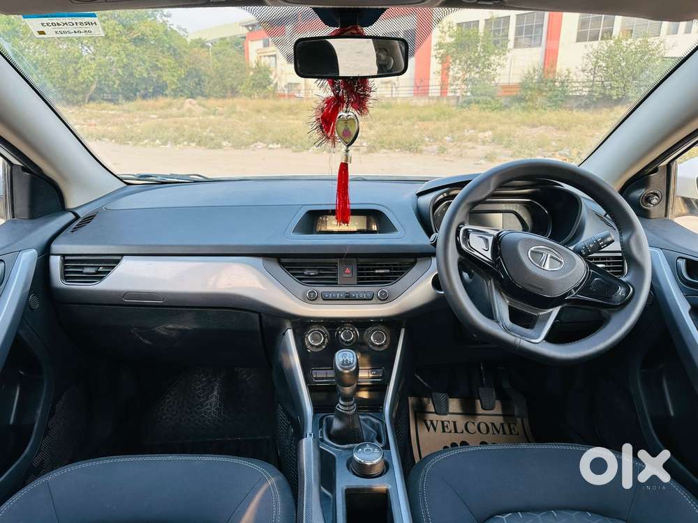 Tata Nexon 1.5 Revotorq Xm (s), 2023, Diesel
