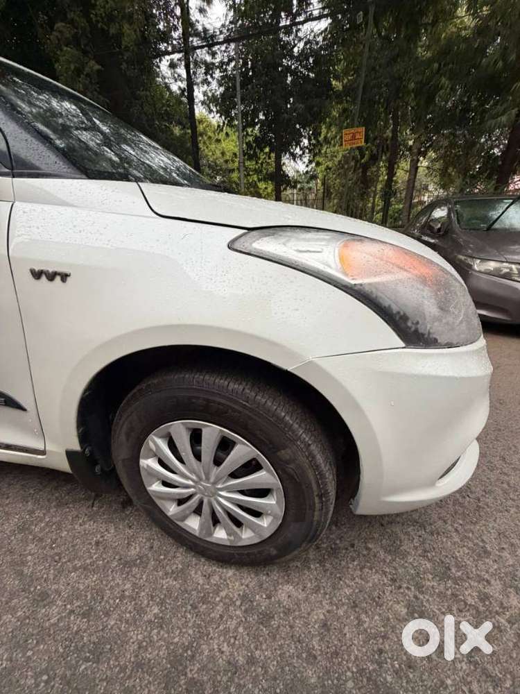 Maruti Suzuki Swift Dzire Lxi Option, 2015, Cng & Hybrids