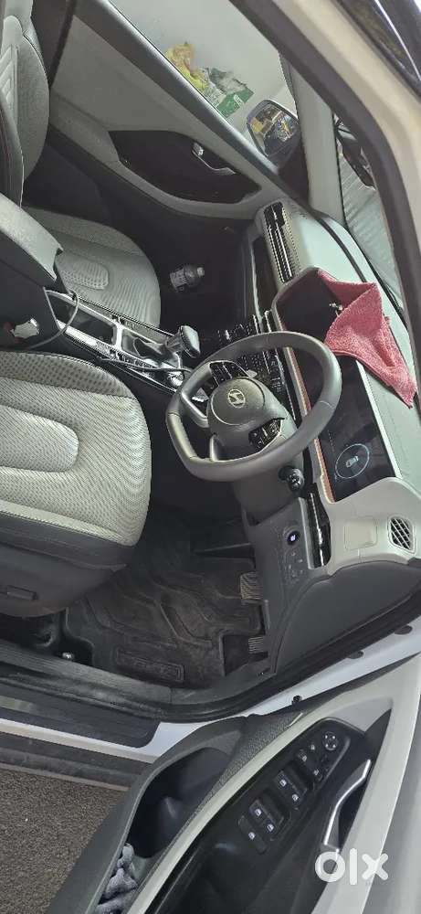 Hyundai Creta Dual Tone 2024 Diesel Well Maintained
