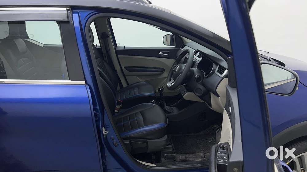 Renault Triber 1.0 Rxz Dual Tone, 2022, Petrol