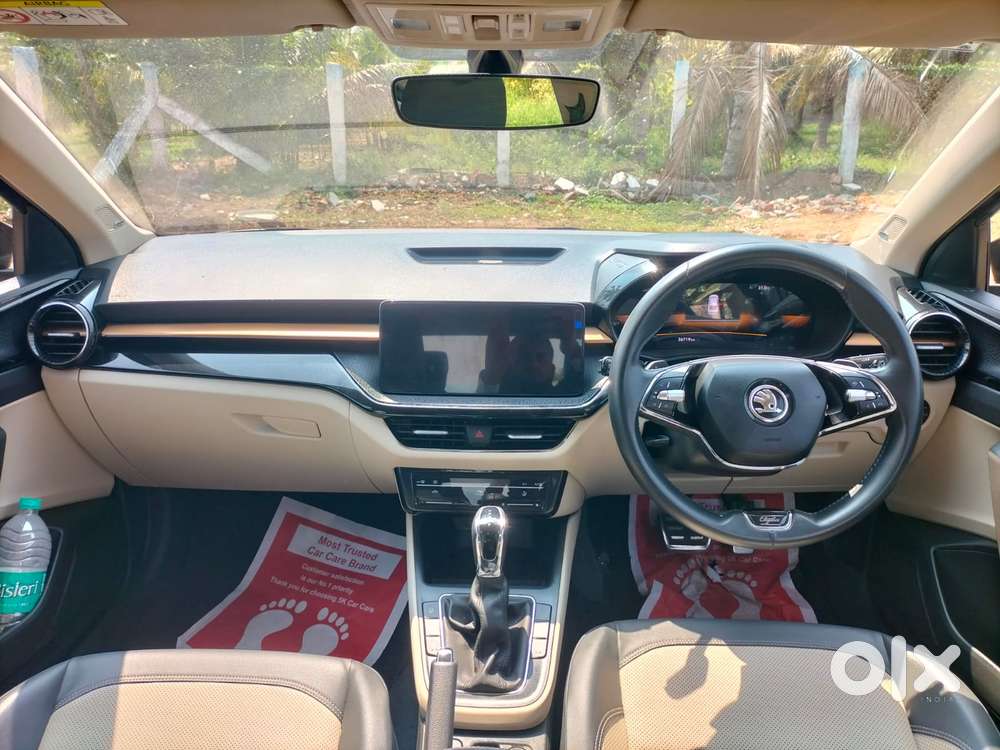 Skoda Slavia 1.5 Tsi Style At, 2023, Petrol