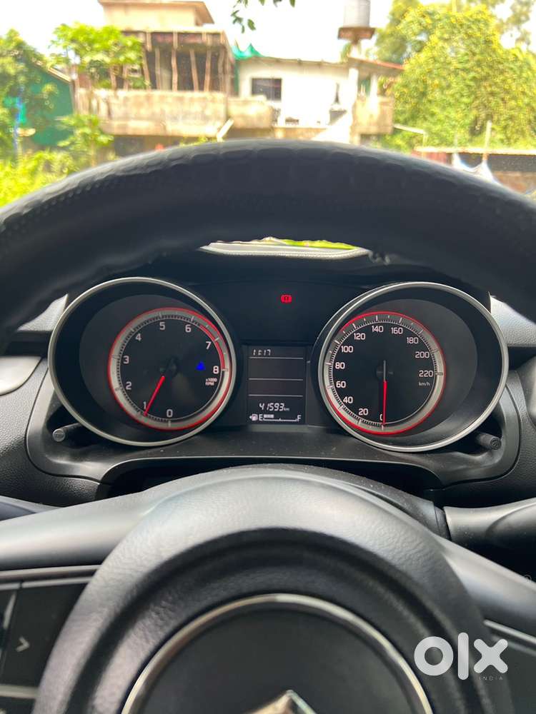 Maruti Suzuki Swift Petrol 2021