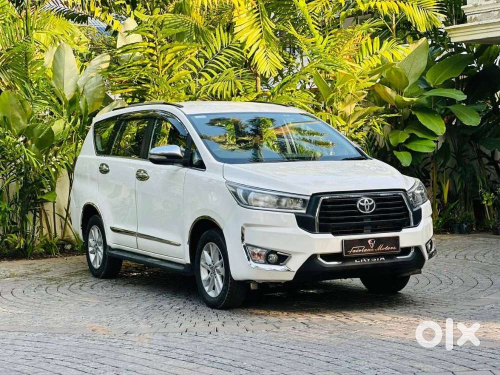 Toyota Innova Crysta 2.4 Gx Mt, 2017, Diesel