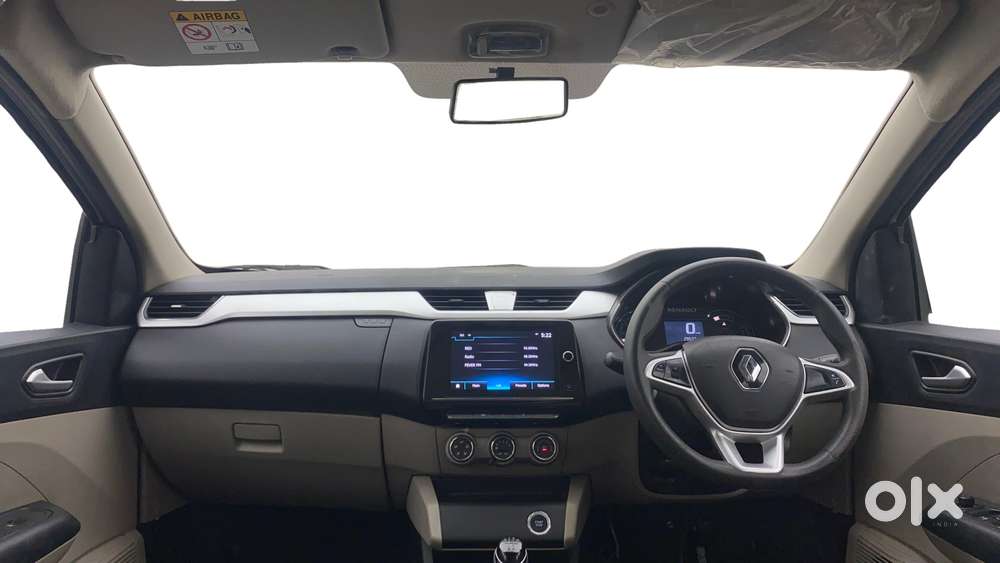 Renault Triber Rxz, 2022, Petrol