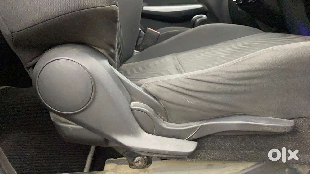 Maruti Suzuki Swift Amt Zxi, 2019, Petrol