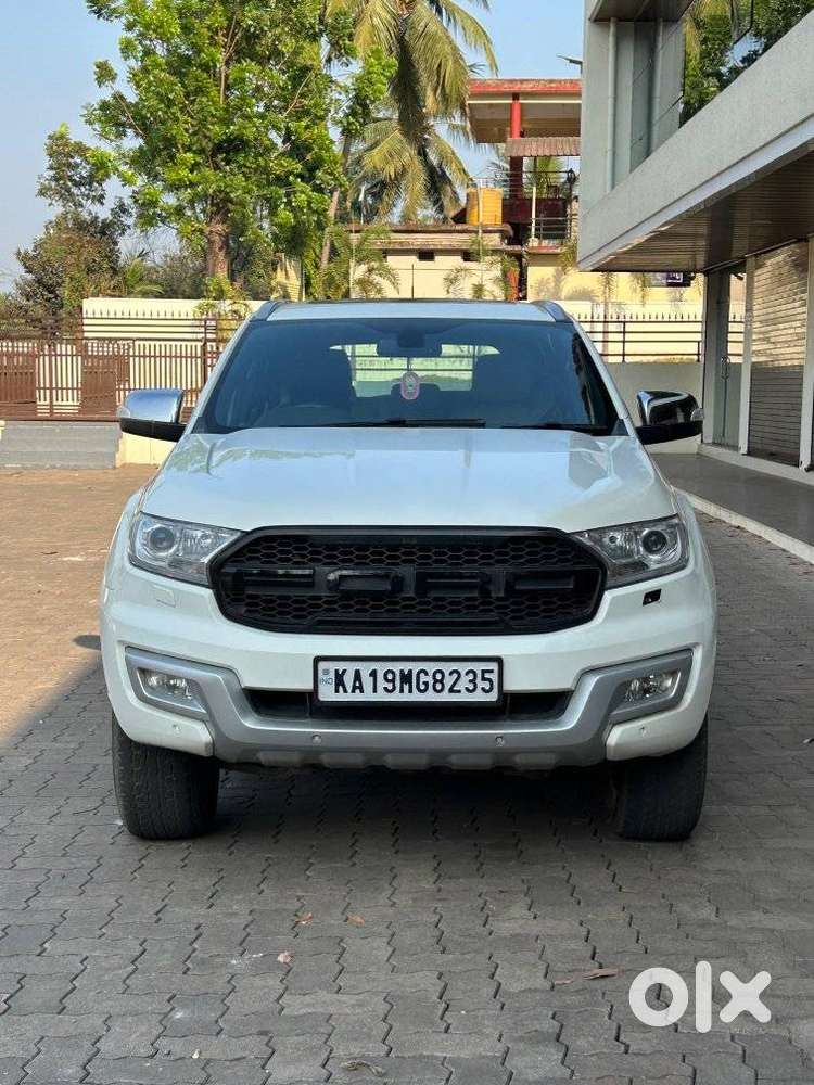 Ford Endeavour 3.2 Titanium At 4x4, 2017, Diesel
