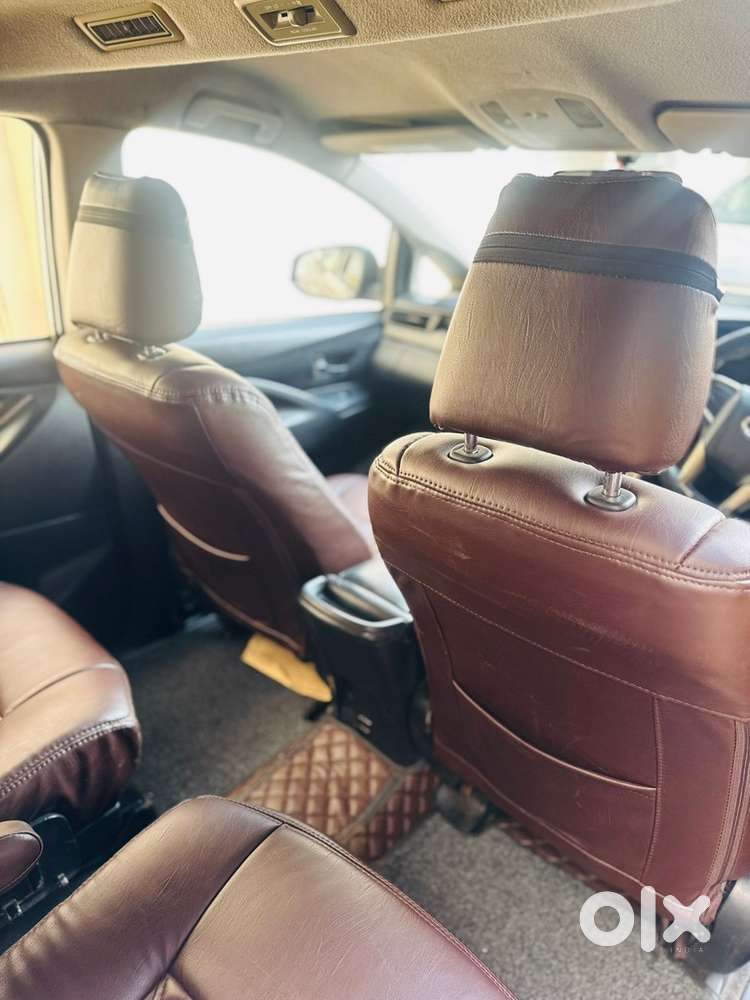 Toyota Innova Crysta Diesel Well Maintained