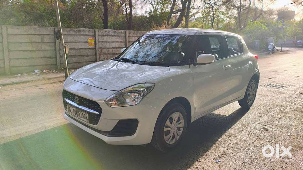 Maruti Suzuki Swift Vxi Optional, 2022, Petrol