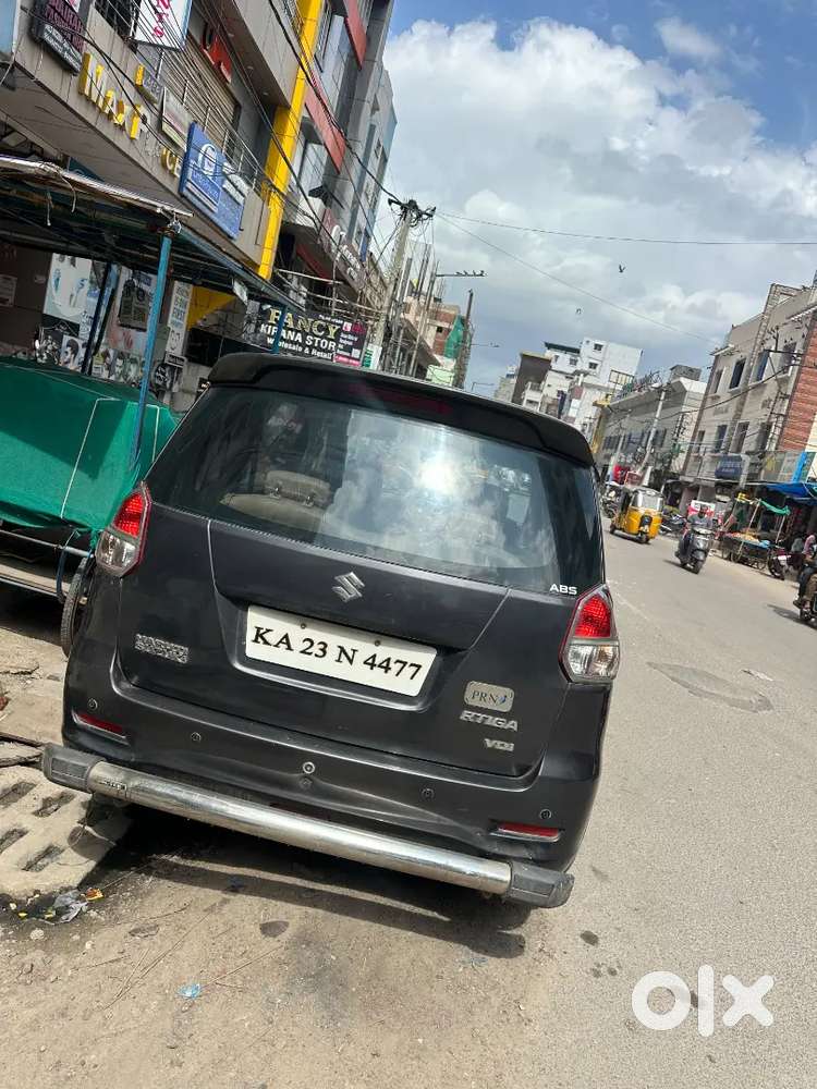 Maruti Suzuki Ertiga Ldi 2012
