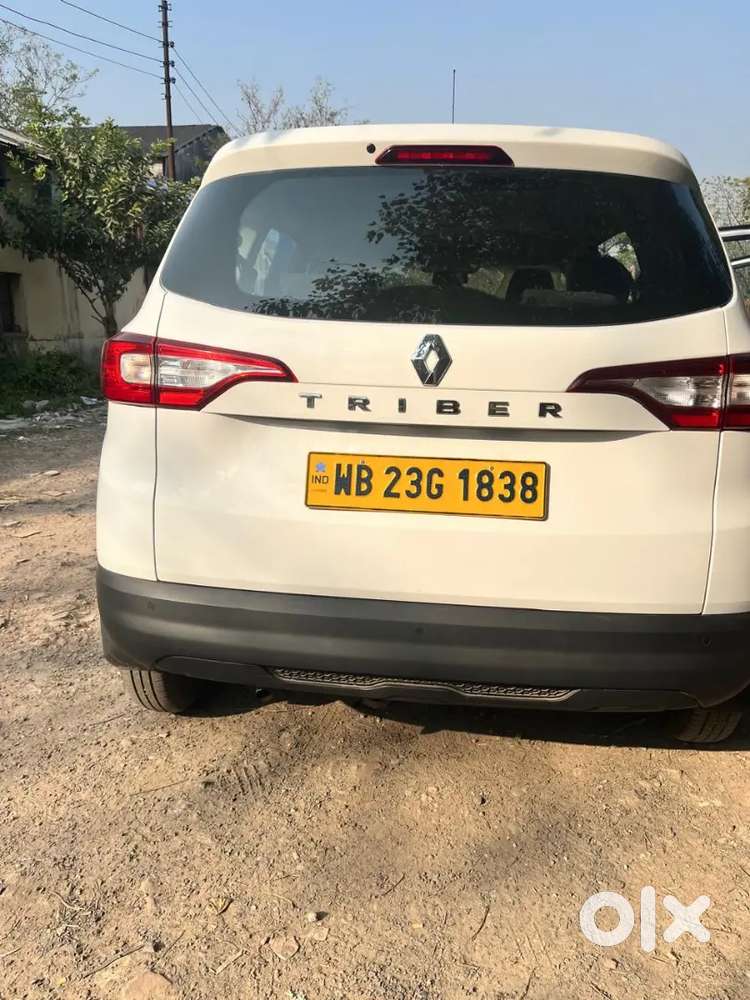 Renault Triber 1.0 Petrol 2024