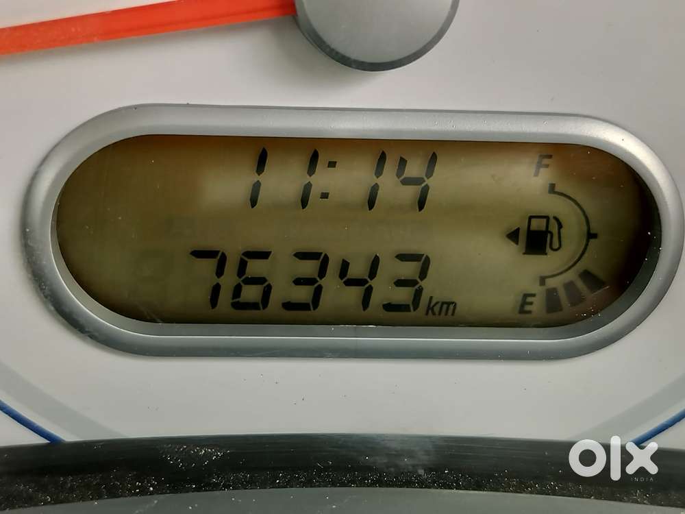 Maruti Suzuki Ritz Vxi, 2013, Petrol