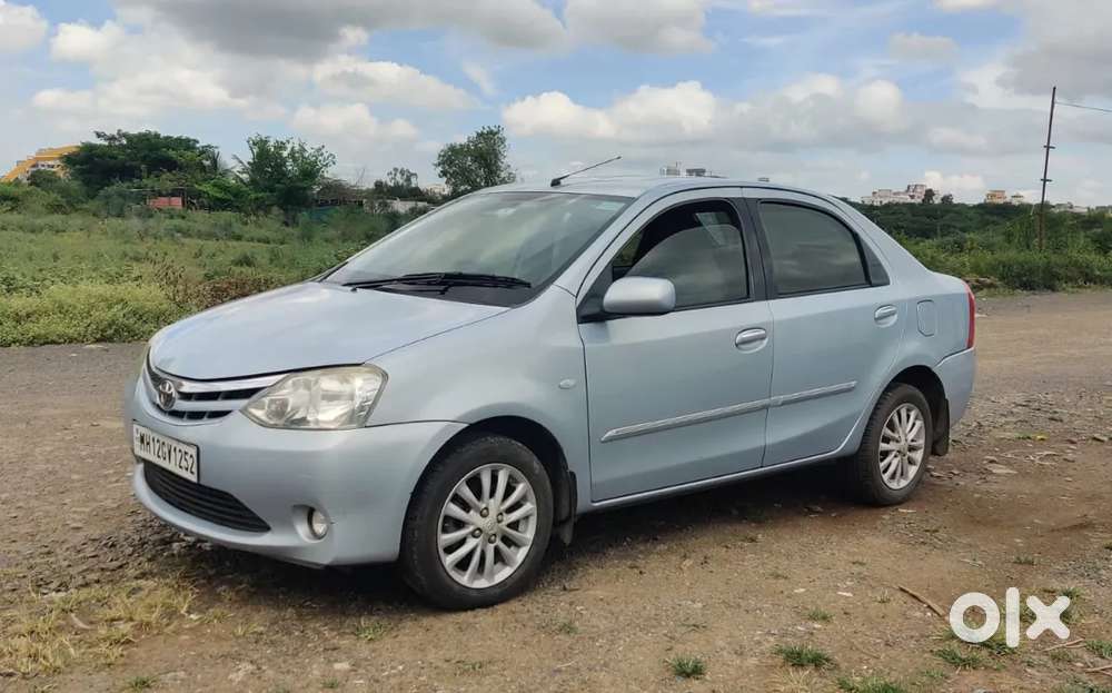 Toyota Etios 1.5 V, 2011, Petrol