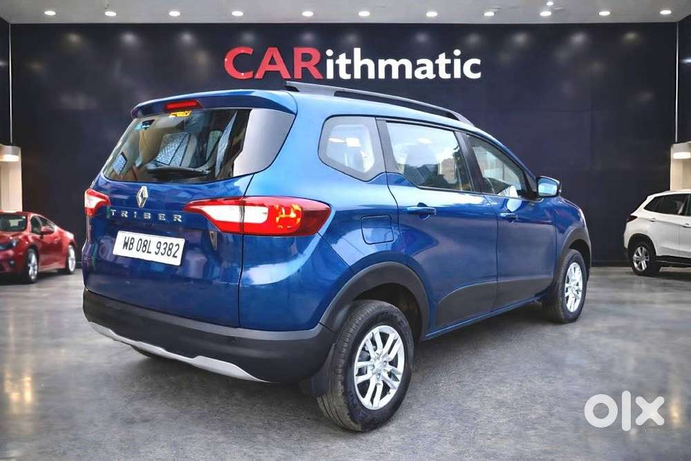 Renault Triber Rxt, 2022, Petrol