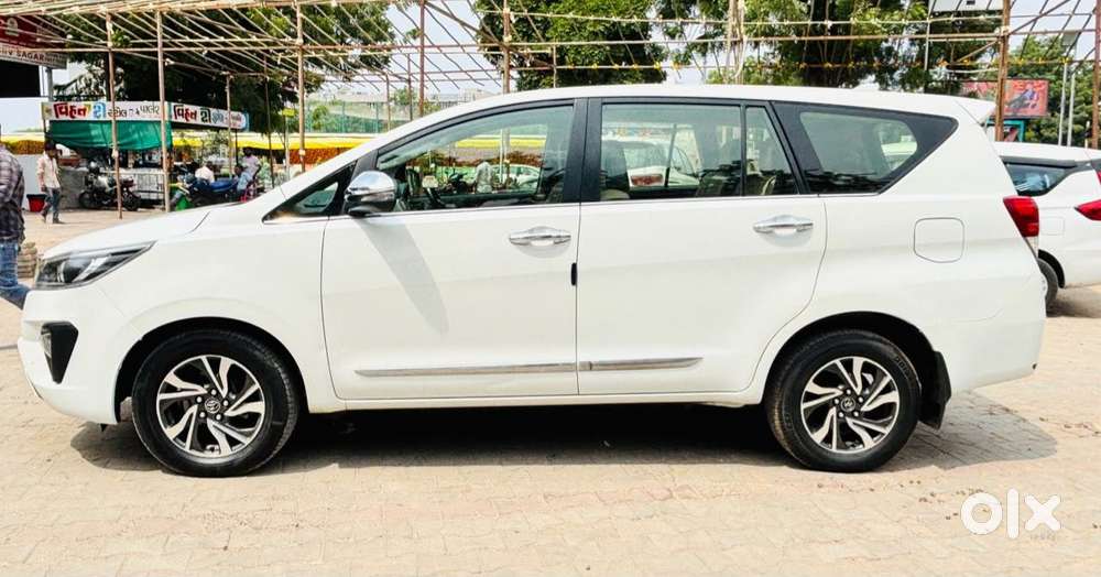 Toyota Innova Crysta [2020-ongoing] 2.4 Vx 7 Str, 2021, Diesel