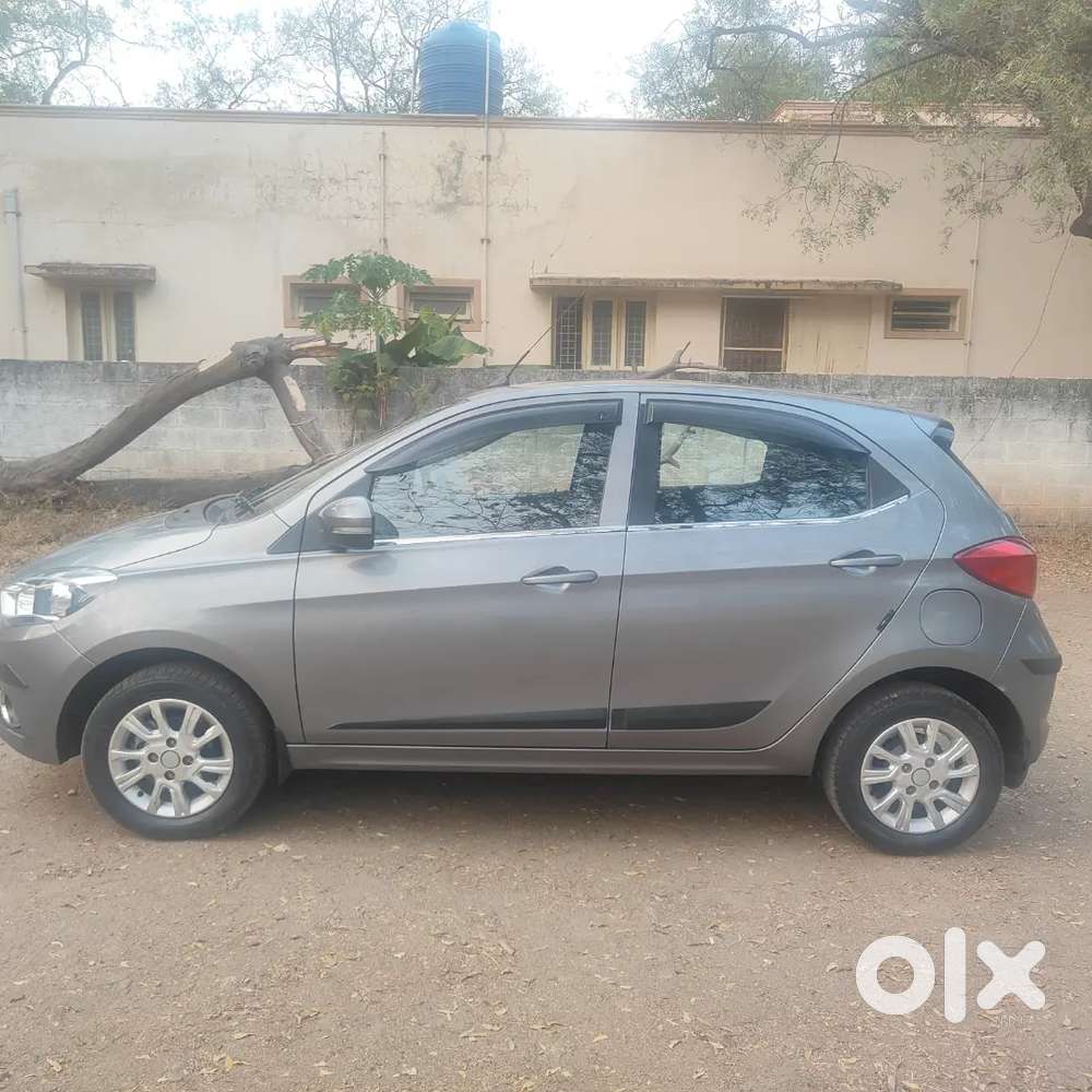Tata Tiago 2018 Petrol Well Maintained Showroom Condition.