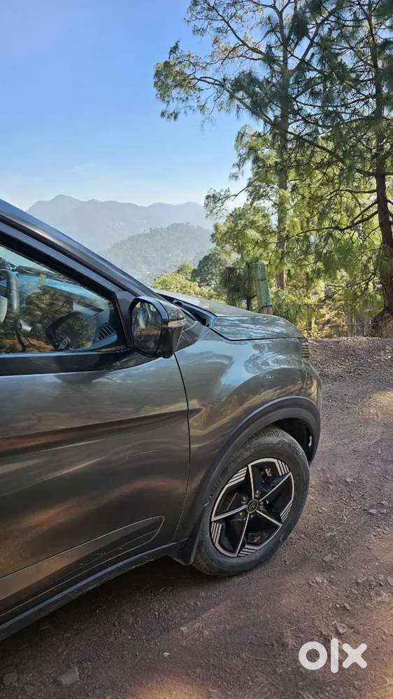 Nexon (2023) Fearless Plus S (dct Automatic)