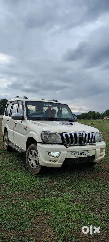 Mahindra Scorpio 2013 Diesel Manual 2nd Owner