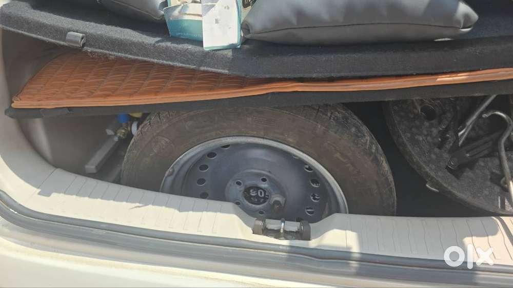 Automatic.  With Sunroof