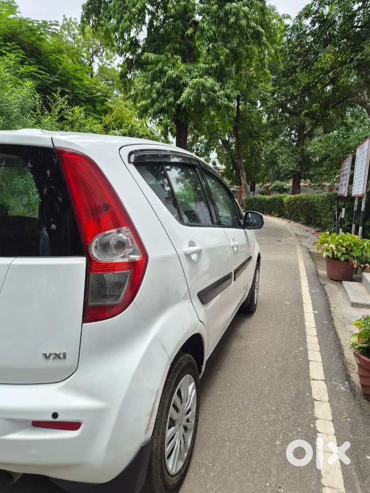 Maruti Suzuki Ritz Vxi, 2012, Petrol