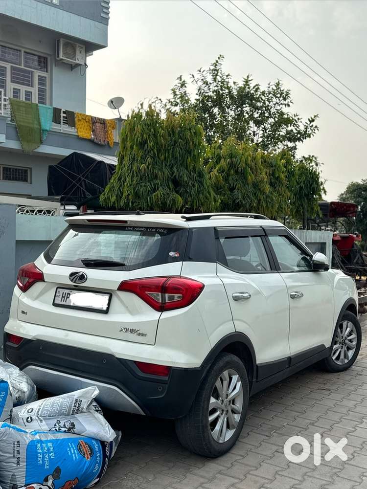 Mahindra Xuv300 Top End Variant W8 Diesel 2019 All Tyre New Push Start