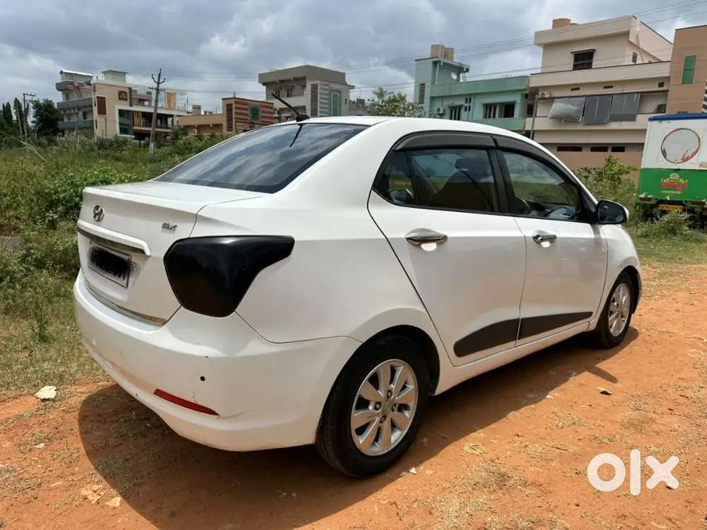 Hyundai Xcent 1.2 S 2015 Top End Model