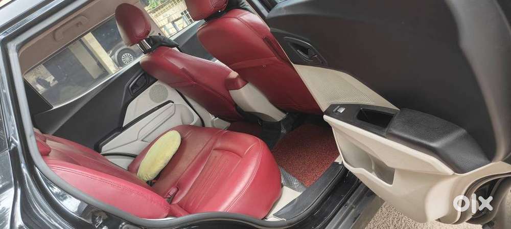 Mahindra Xuv300 W6, 2019, Petrol