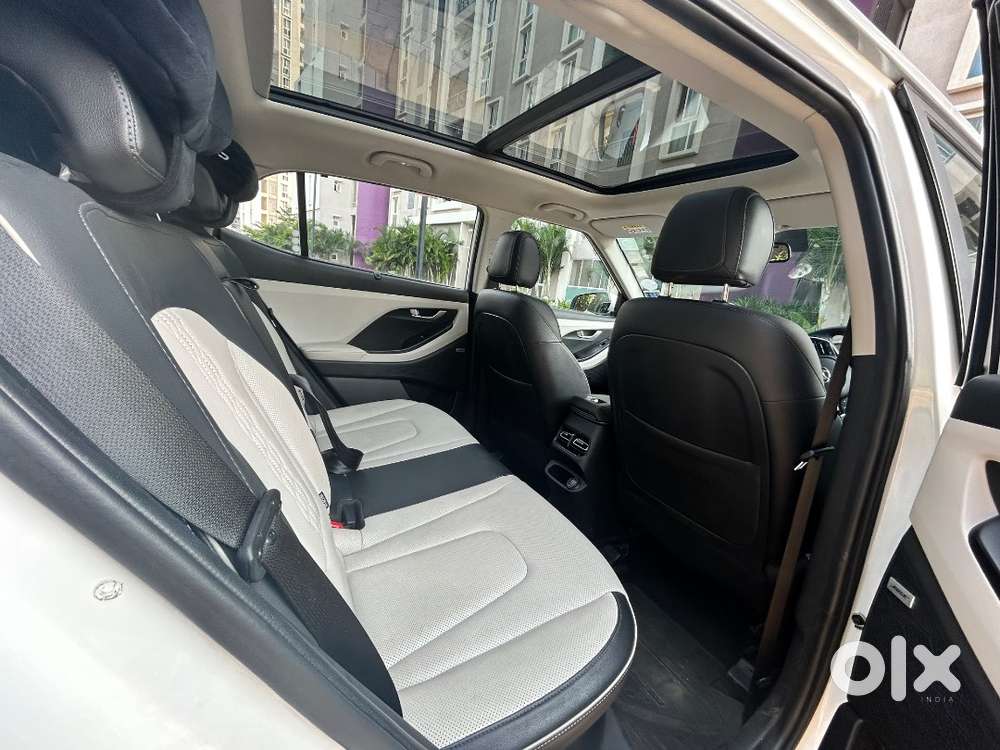 Hyundai Creta 2023 Sx(o) Ivt Petrol