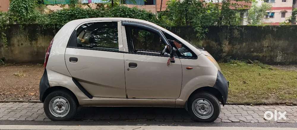Tata Nano Cx Petrol 2011