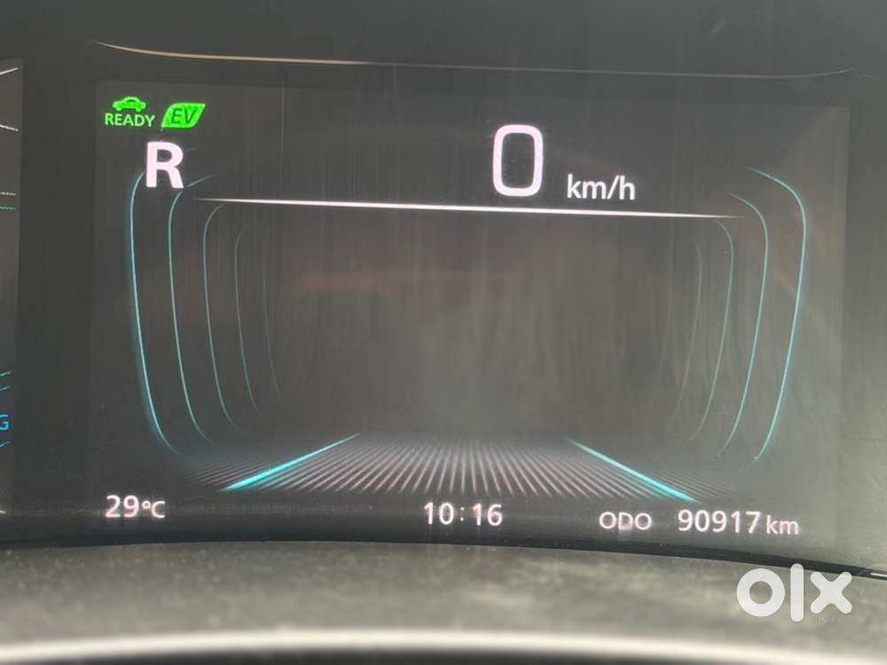 Toyota Urban Cruiser Hybrid 2022