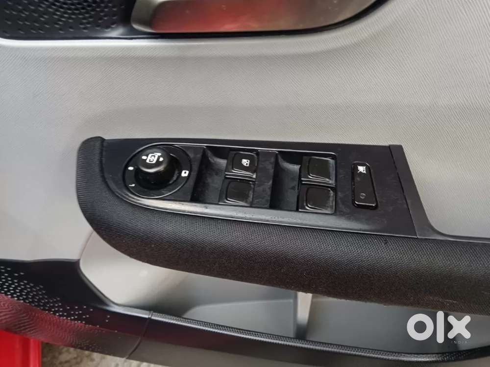 Tata Altroz Xz, 2020, Petrol