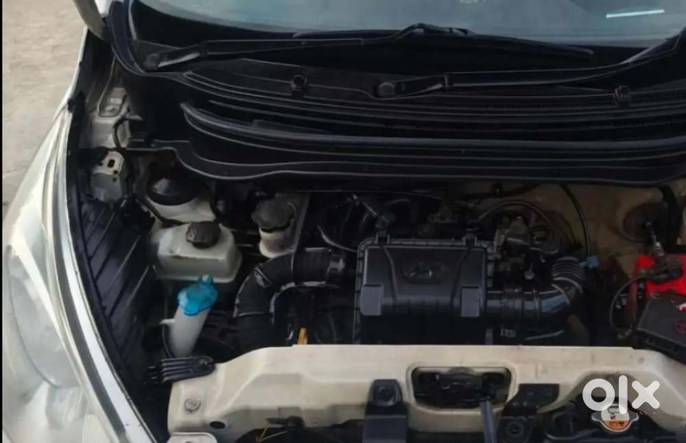 Hyundai Eon Sportz 2012 Petrol 75000 Run