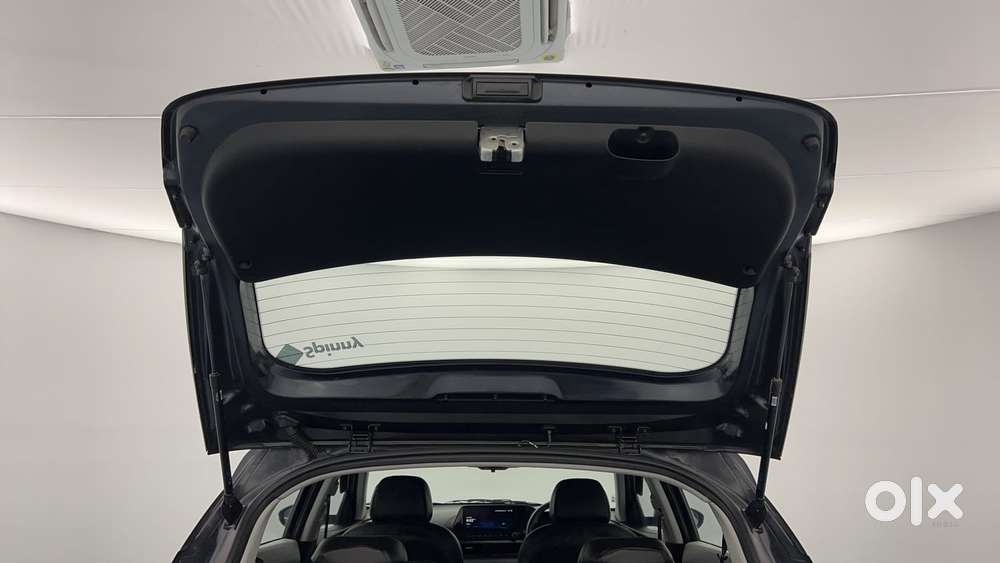 Hyundai I20 Asta (o) 1.2 Mt, 2023, Petrol