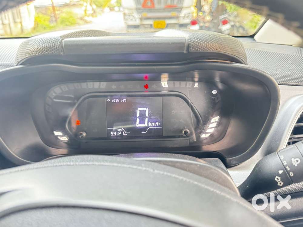 Tata Altroz Xm Plus Icng, 2023, Cng & Hybrids