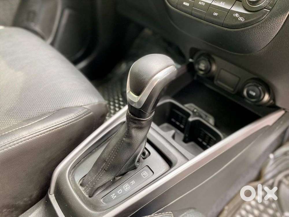 Maruti Suzuki Xl6 Alpha At, 2022, Petrol