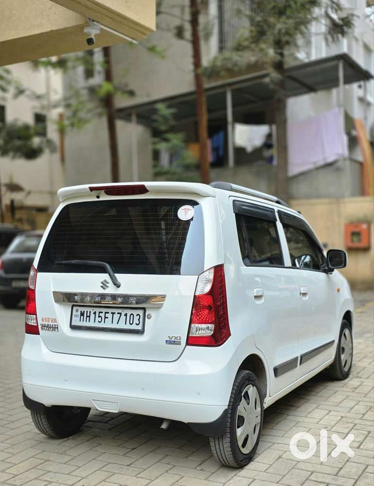 Maruti Suzuki Wagon R 1.0 Vxi Amt, 2017, Petrol