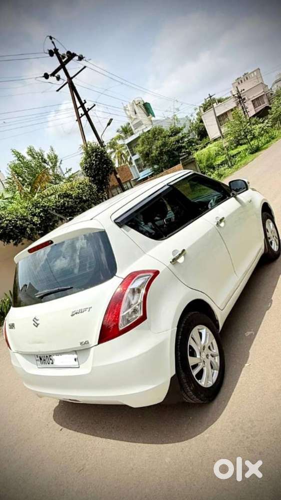 Maruti Suzuki Swift 1.3 Zxi, 2012, Petrol