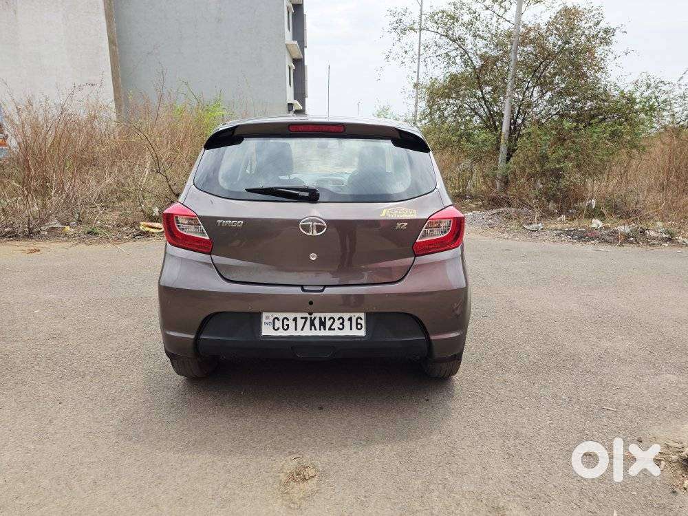 Tata Tiago Xz Opt, 2017, Petrol