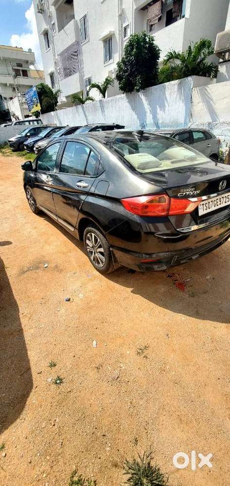 Honda City I-vtec V, 2018, Petrol