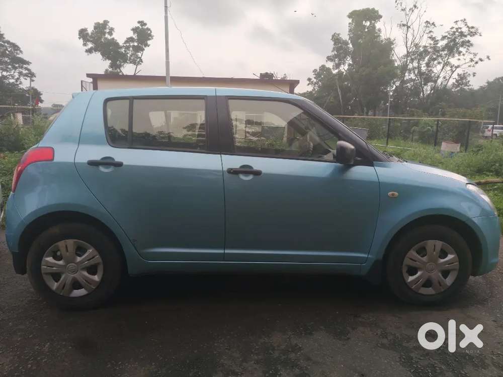 Maruti Swift Vxi 2008 (urgent Sale)