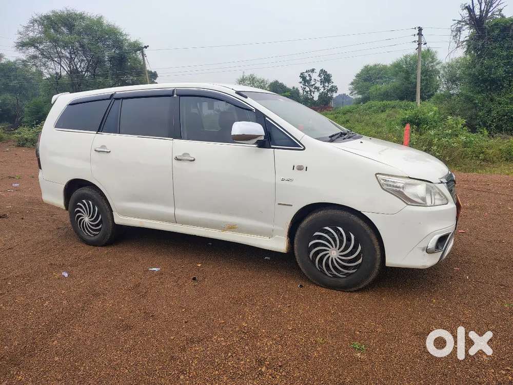 Toyota Innova 2013 Diesel Well Maintained