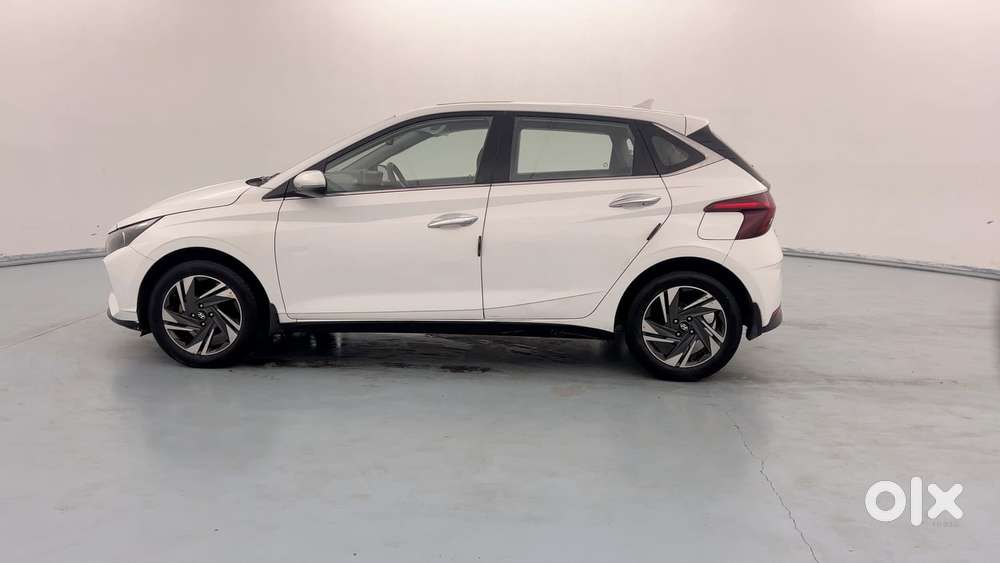 Hyundai New I20 1.0 Asta (o) Turbo Dct, 2021, Petrol