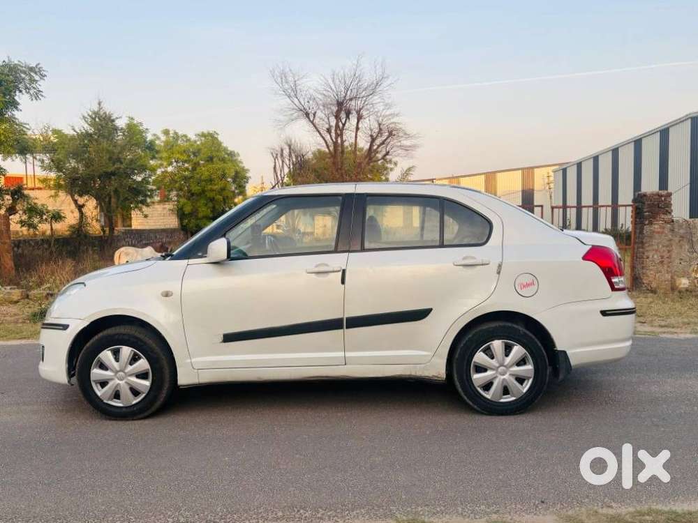 Maruti Suzuki Swift Dzire Vxi Optional, 2011, Petrol