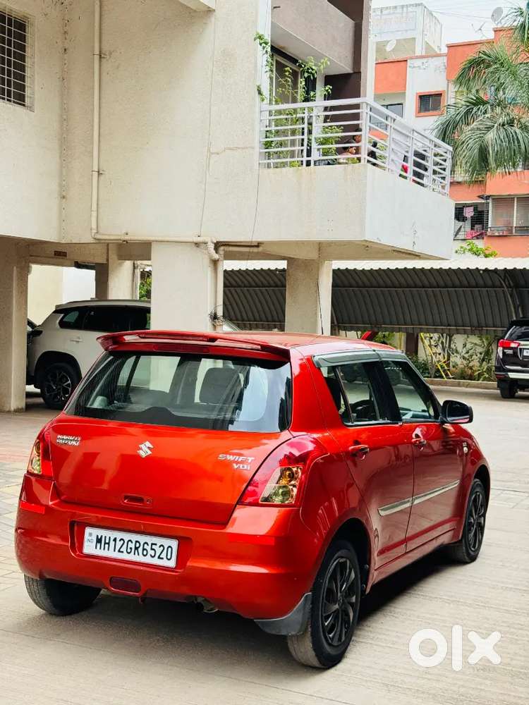 Maruti Suzuki Swift Vdi Diesel 2011 2nd Owner 133477 Km 285000 Negotia