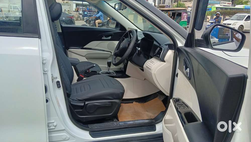 Mahindra Xuv 3xo Ax5 1.5 Diesel Autoshift Plus, 2026, Diesel